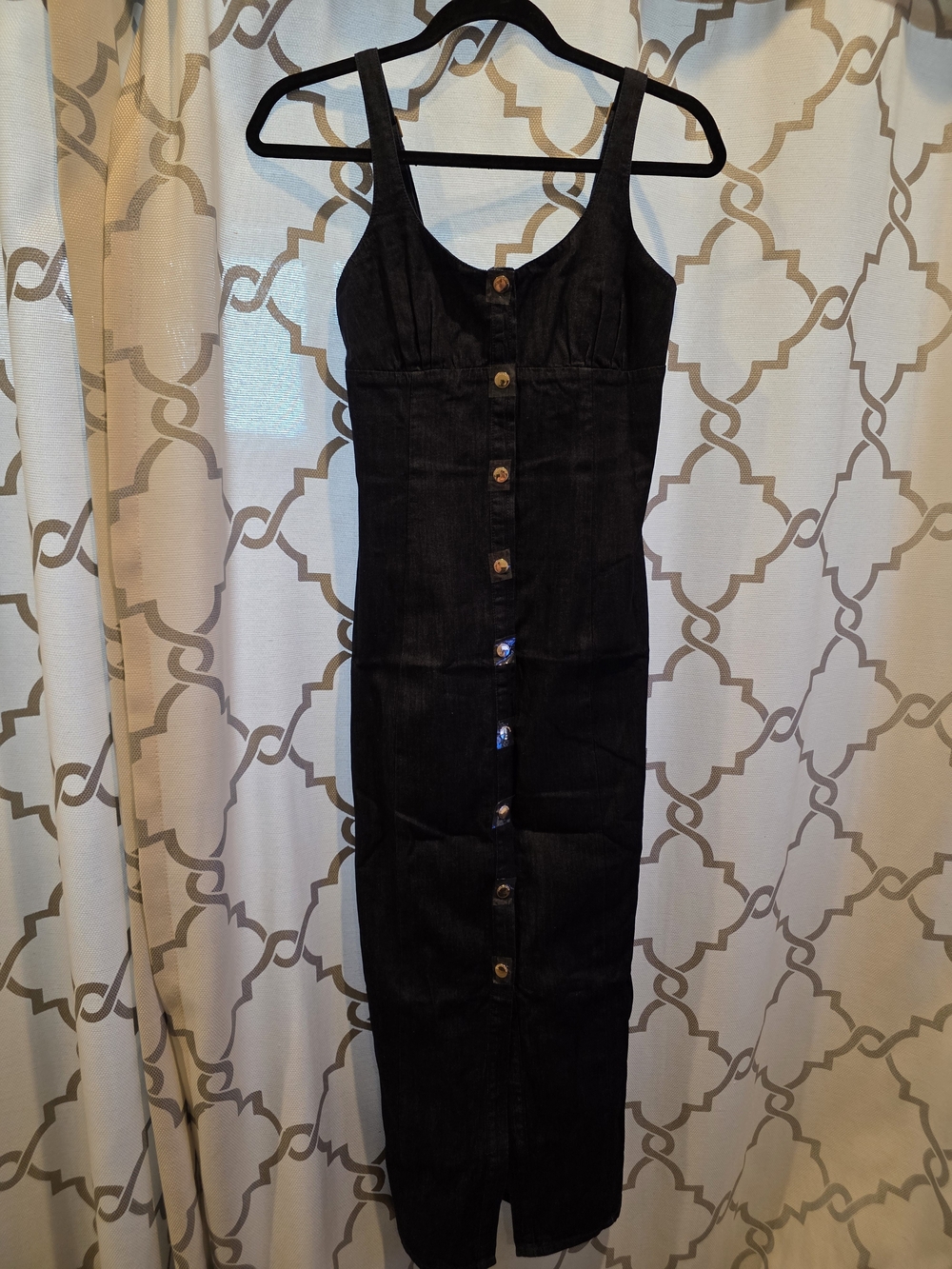 Commense Black Button-Front Midi Dress